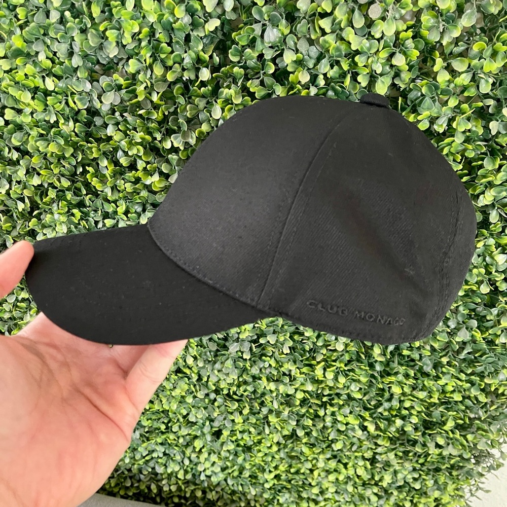 Club Monaco Cotton Twill Black Baseball Cap (worn once like new)